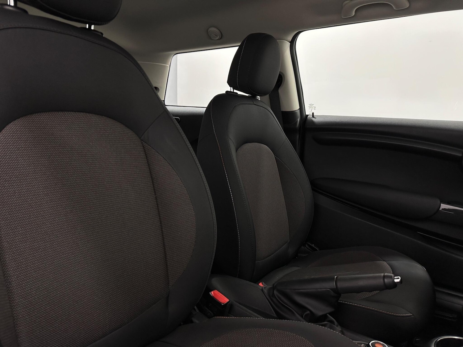 Used MINI Hatch 2018 for sale - 77091775: Photo 28