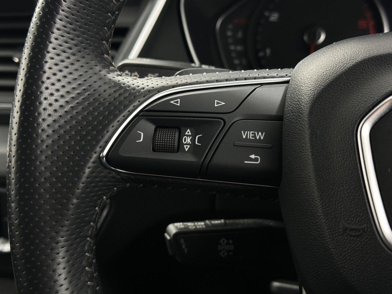 Used Audi Q5 2018 for sale - 76878953: Photo 14