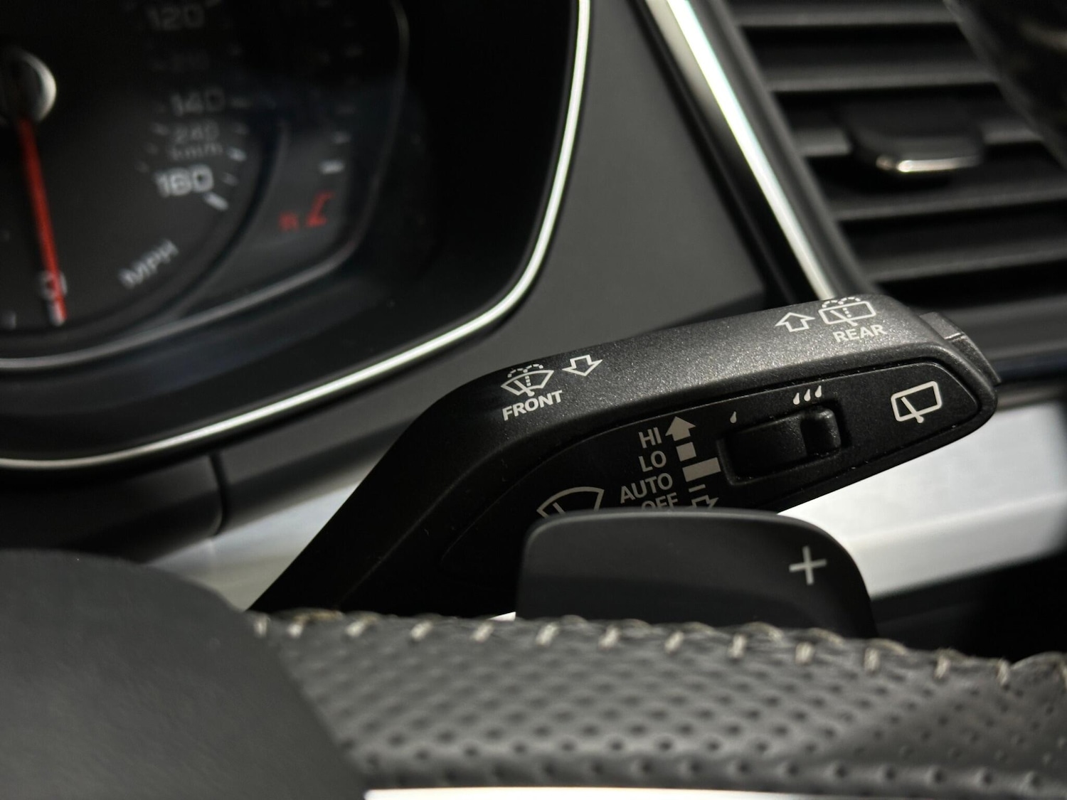 Used Audi Q5 2018 for sale - 76878953: Photo 16