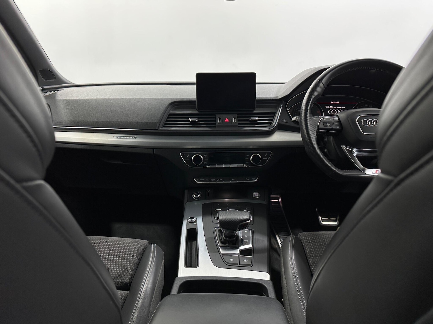 Used Audi Q5 2018 for sale - 76878953: Photo 19