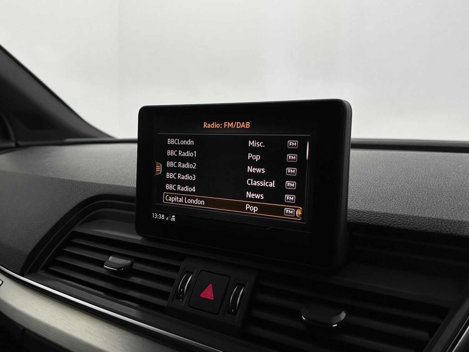 Used Audi Q5 2018 for sale - 76878953: Photo 27