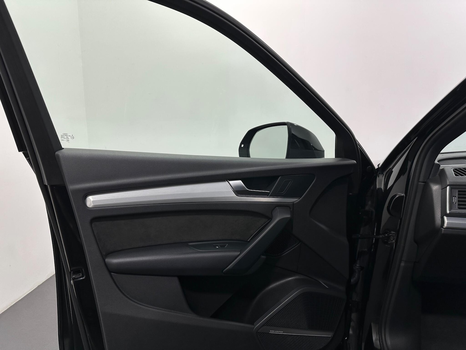 Used Audi Q5 2018 for sale - 76878953: Photo 38