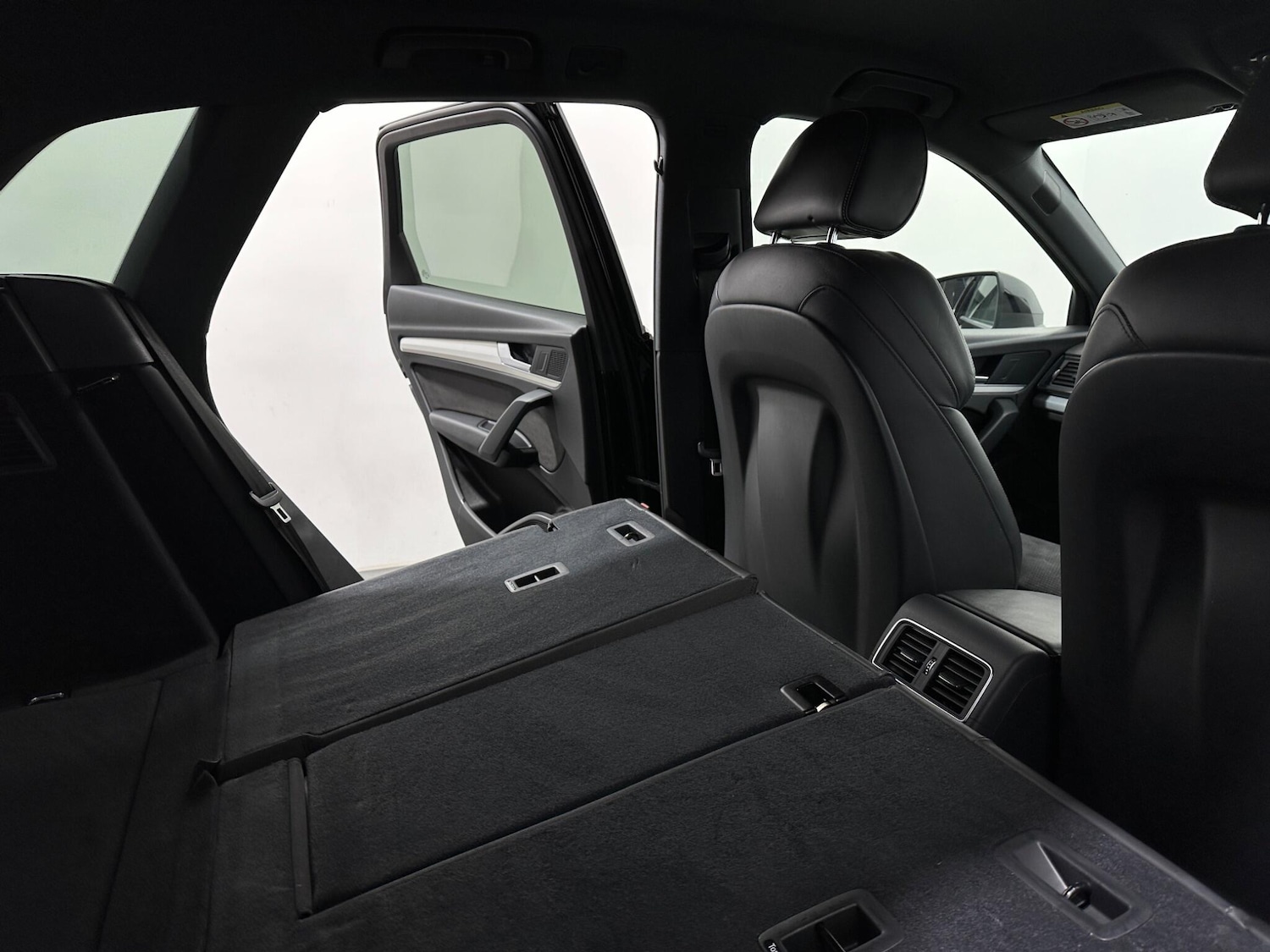 Used Audi Q5 2018 for sale - 76878953: Photo 48