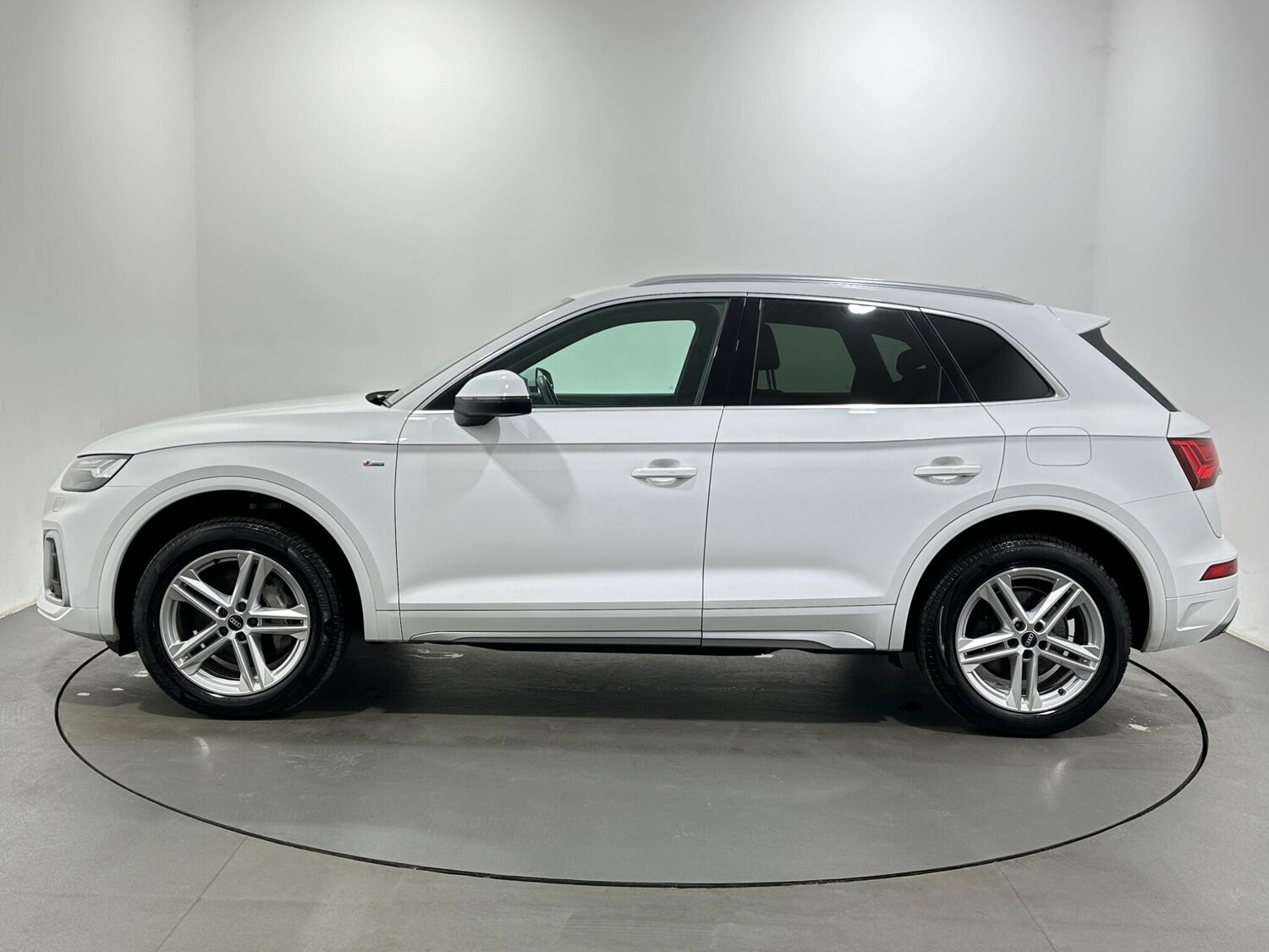 Used Audi Q5 for sale - 77969934: Photo 5