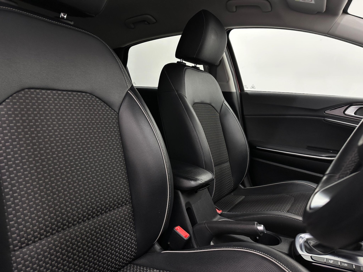 Used Kia Ceed 2019 for sale - 76965207: Photo 28