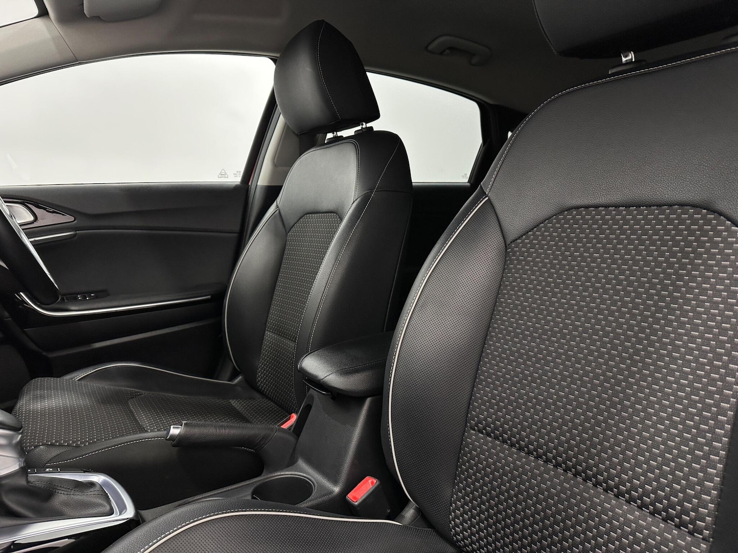 Used Kia Ceed 2019 for sale - 76965207: Photo 32