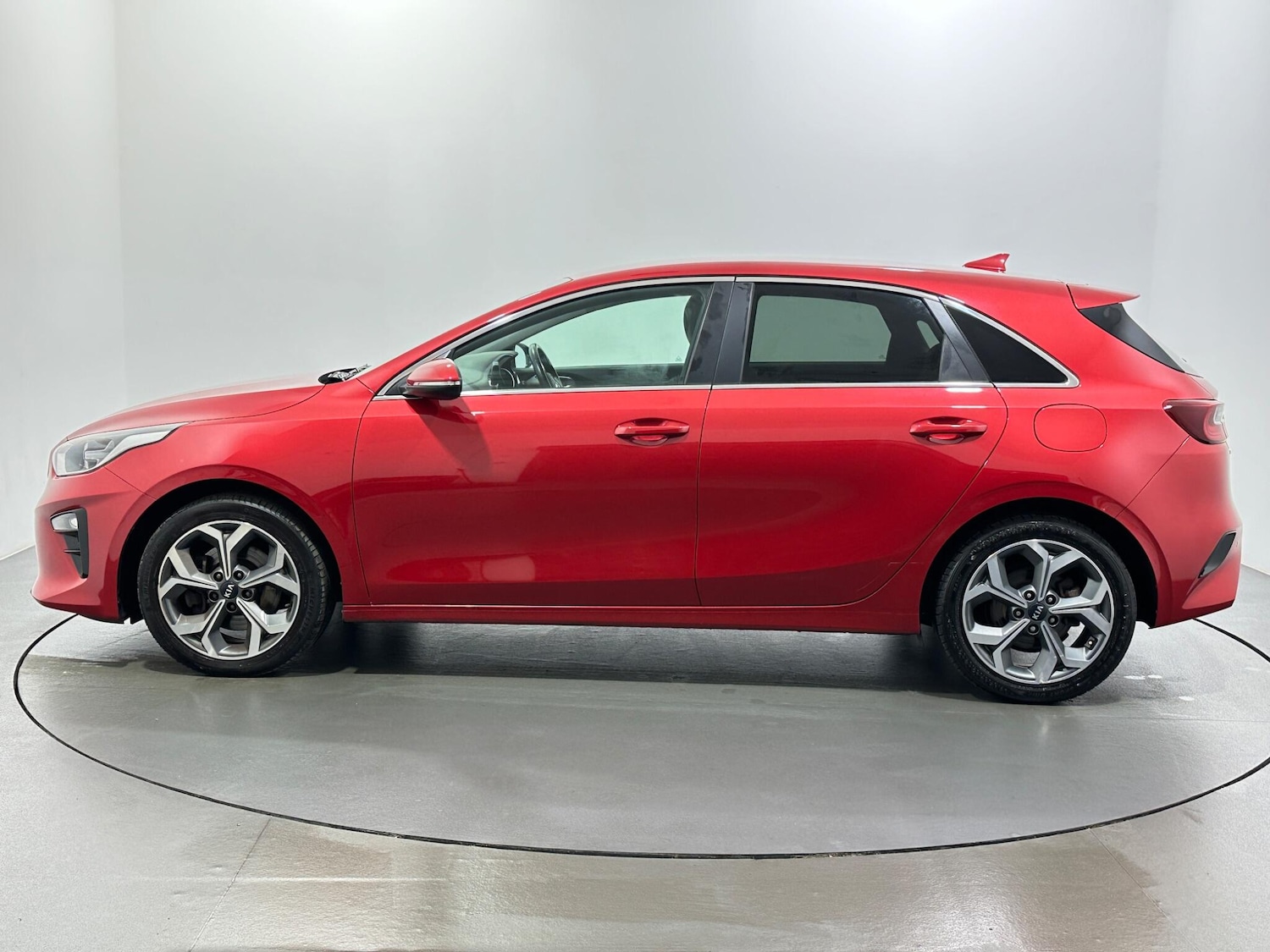 Used Kia Ceed 2019 for sale - 76965207: Photo 5