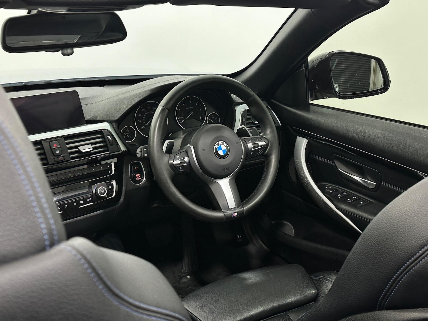 Used BMW 4 Series 2017 for sale - 77704876: Photo 12