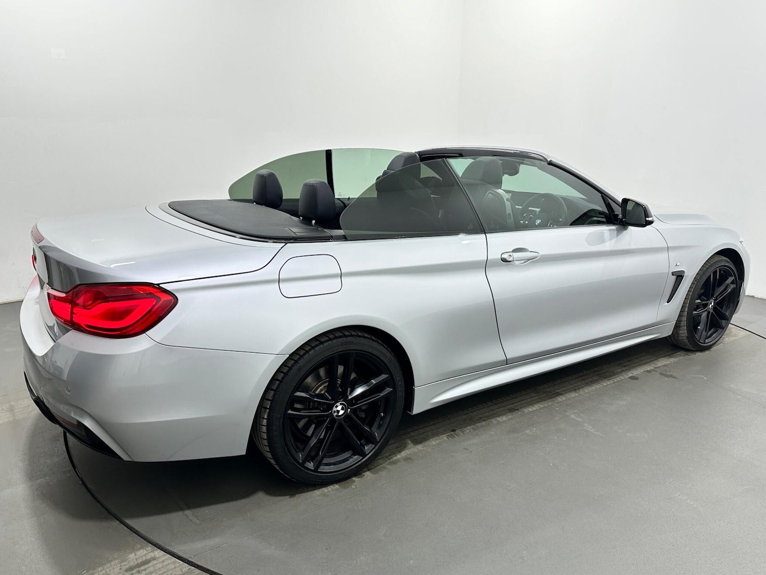 Used BMW 4 Series 2017 for sale - 77704876: Photo 46