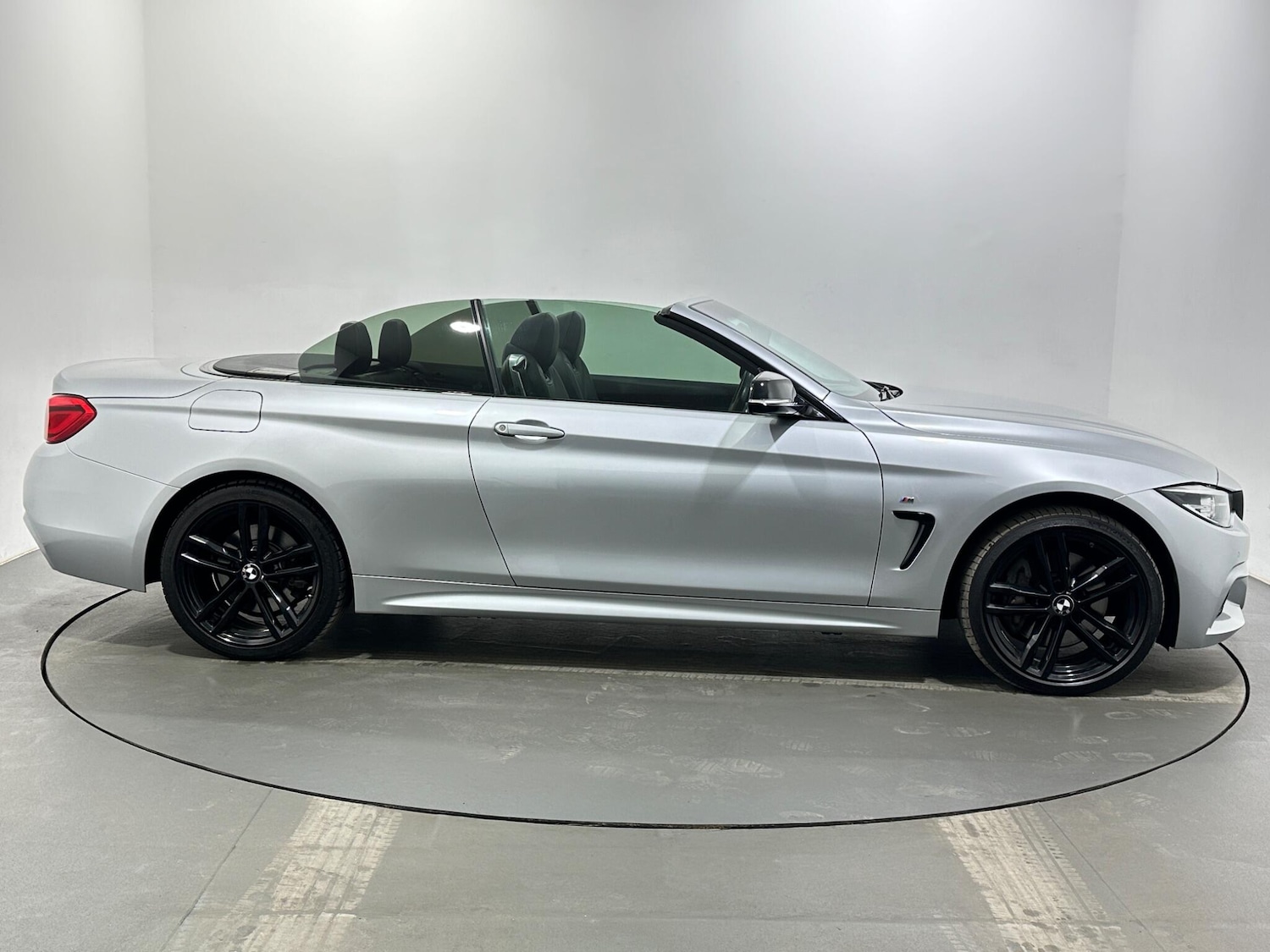 Used BMW 4 Series 2017 for sale - 77704876: Photo 9