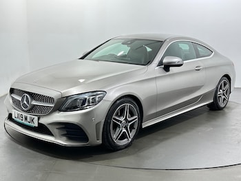Used Mercedes-Benz C Class 2019 for sale - 79034370: Photo