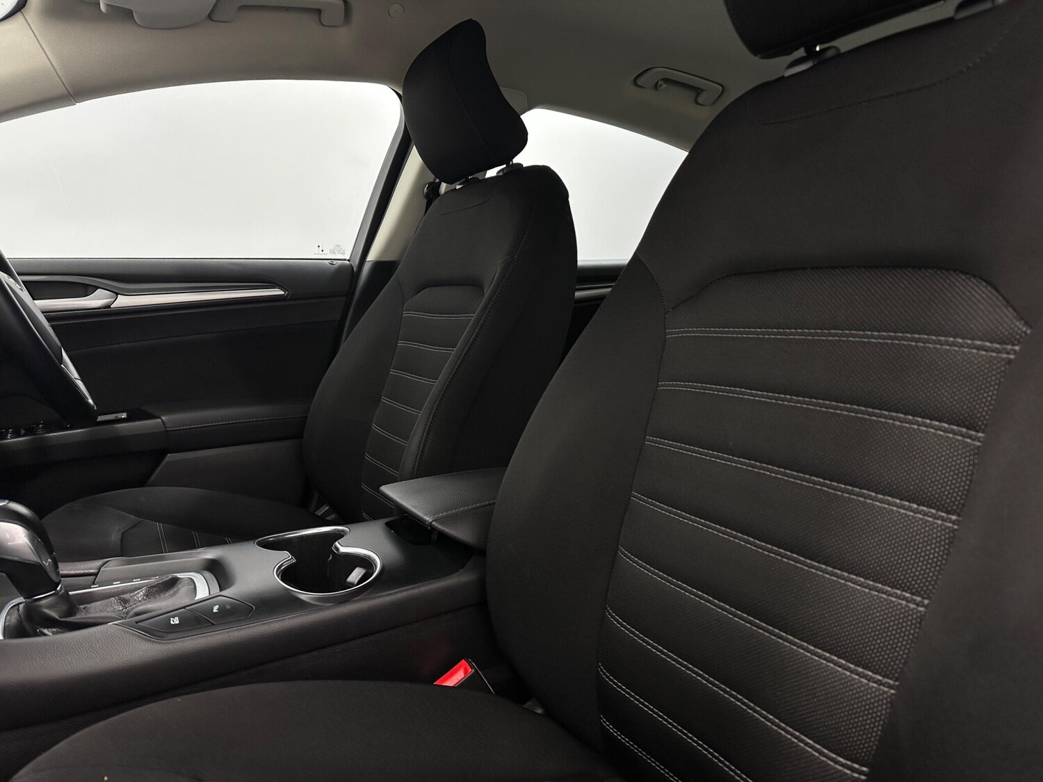 Used Ford Mondeo for sale - 77497280: Photo 35