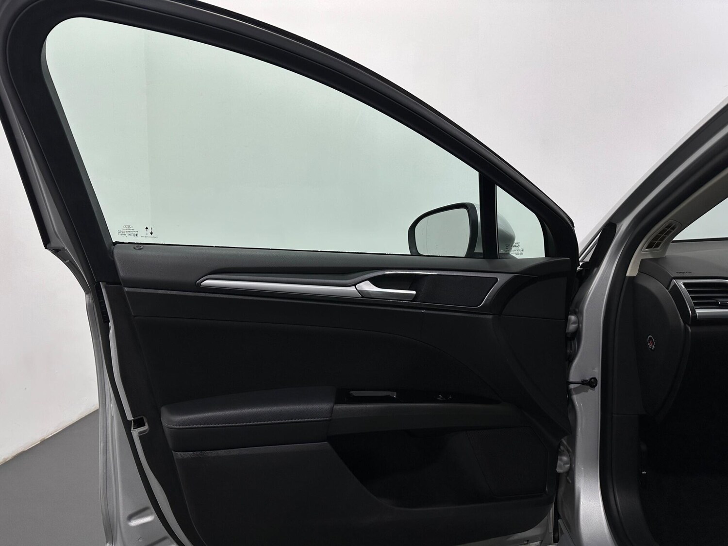 Used Ford Mondeo for sale - 77497280: Photo 37