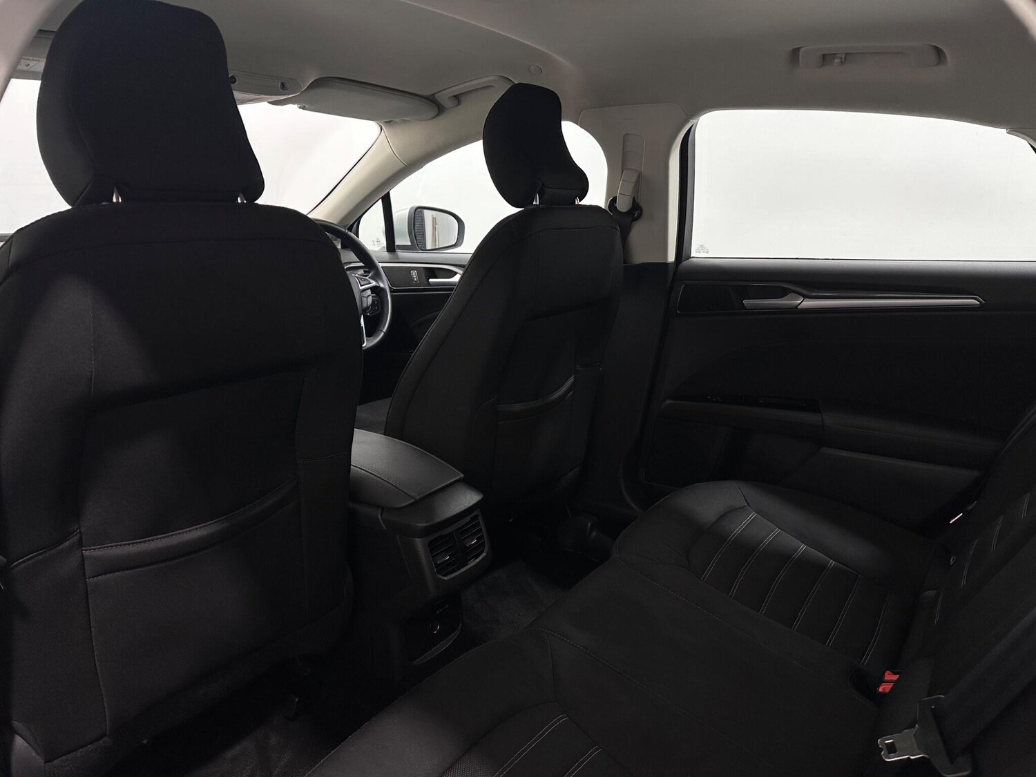 Used Ford Mondeo for sale - 77497280: Photo 38