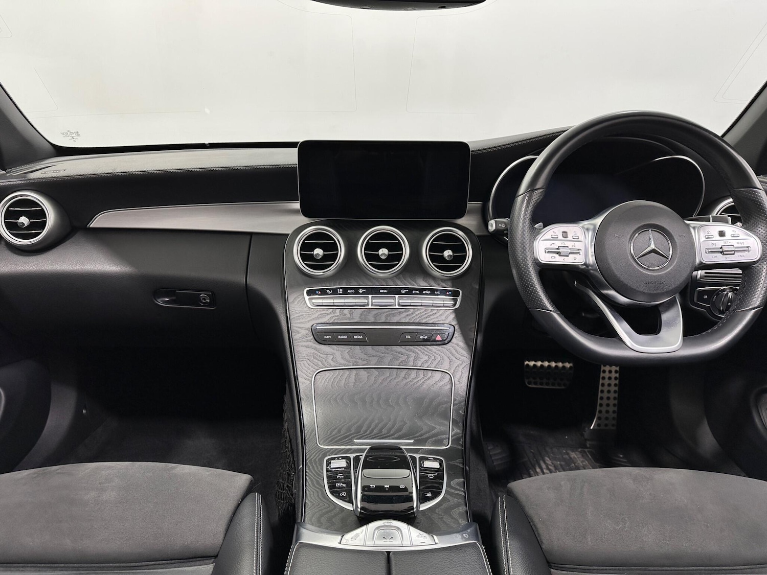 Used Mercedes-Benz C Class 2018 for sale - 77838649: Photo 21