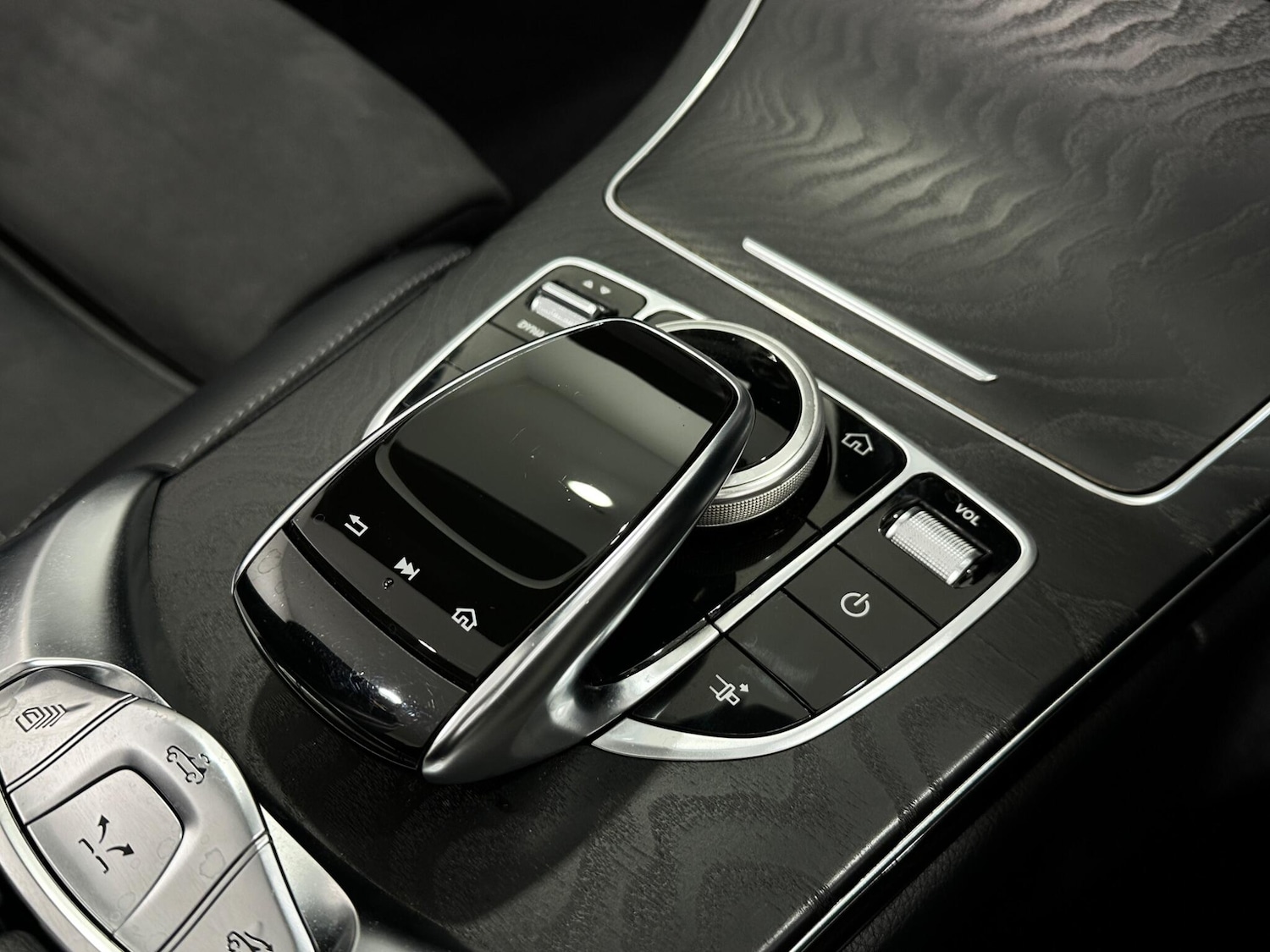 Used Mercedes-Benz C Class 2018 for sale - 77838649: Photo 22