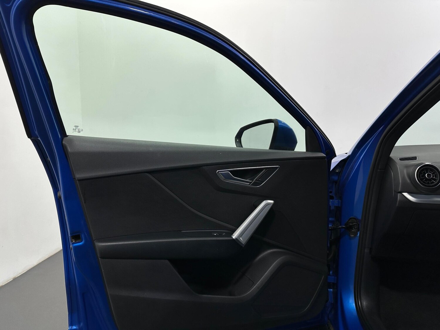 Used Audi Q2 for sale - 77511428: Photo 37