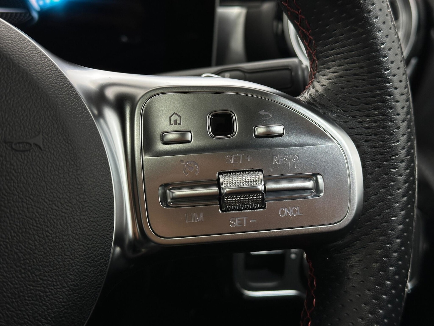 Used Mercedes-Benz A-Class 2018 for sale - 76878948: Photo 14