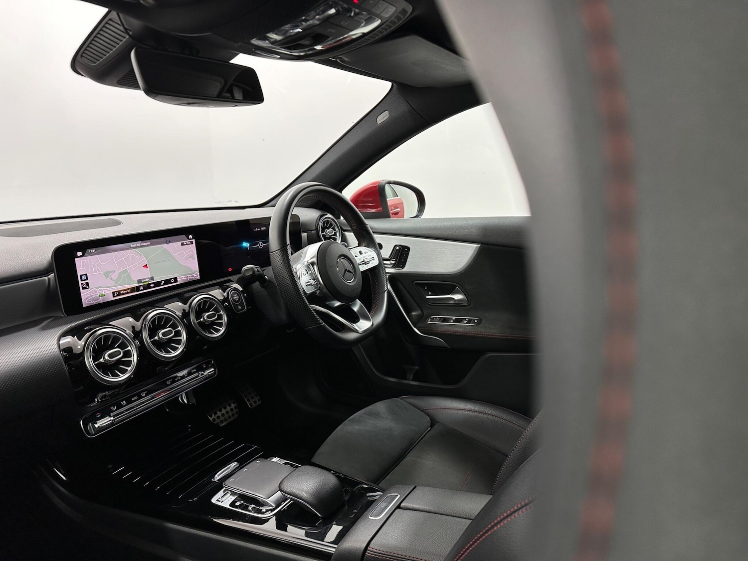 Used Mercedes-Benz A-Class 2018 for sale - 76878948: Photo 30