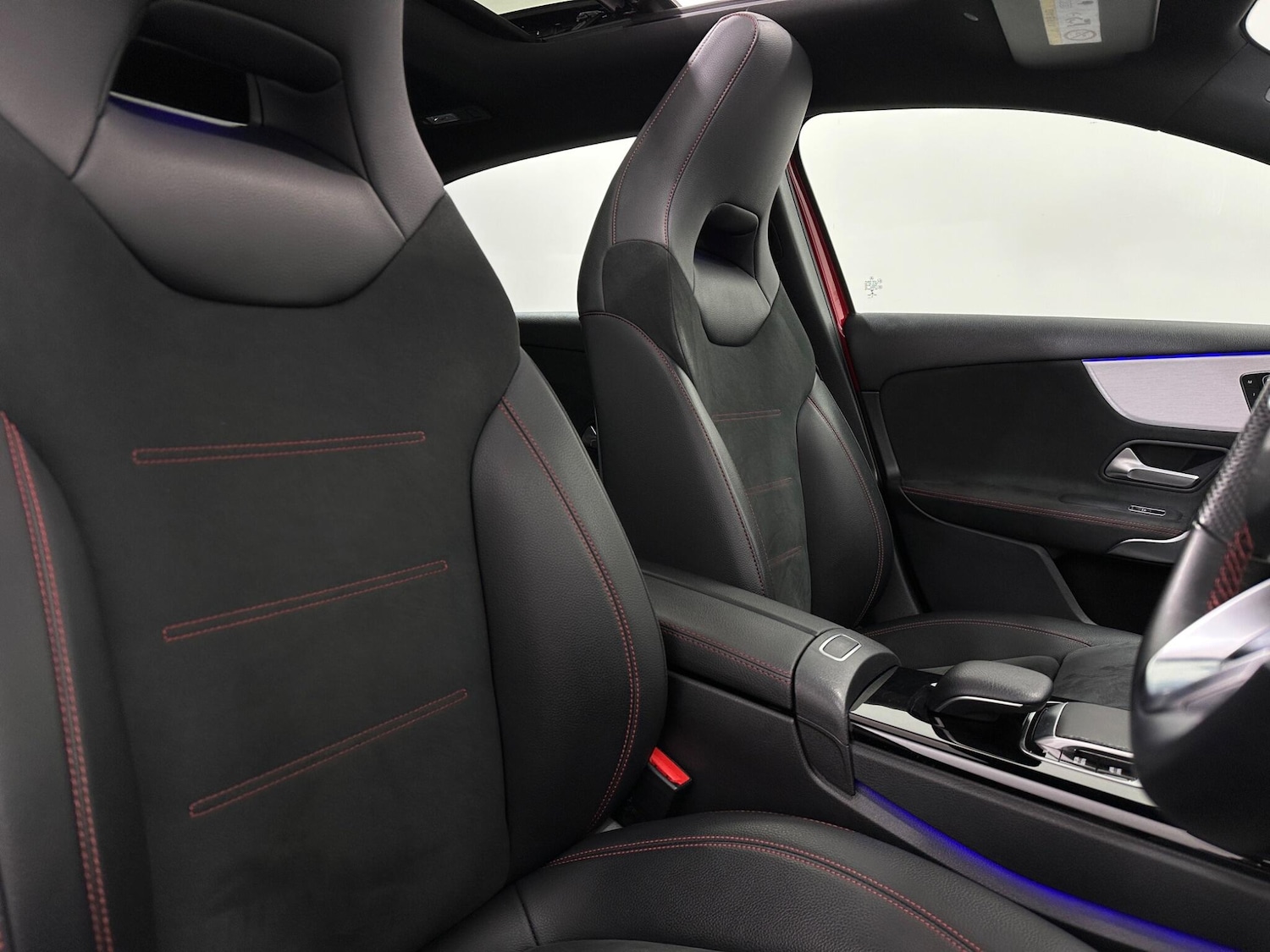 Used Mercedes-Benz A-Class 2018 for sale - 76878948: Photo 32