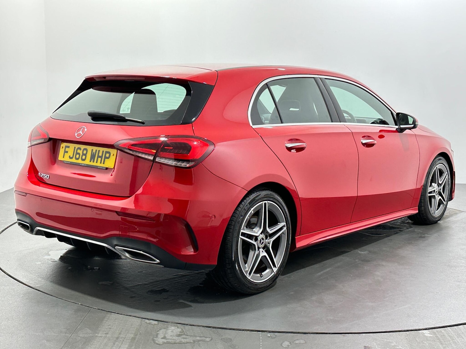 Used Mercedes-Benz A-Class 2018 for sale - 76878948: Photo 8