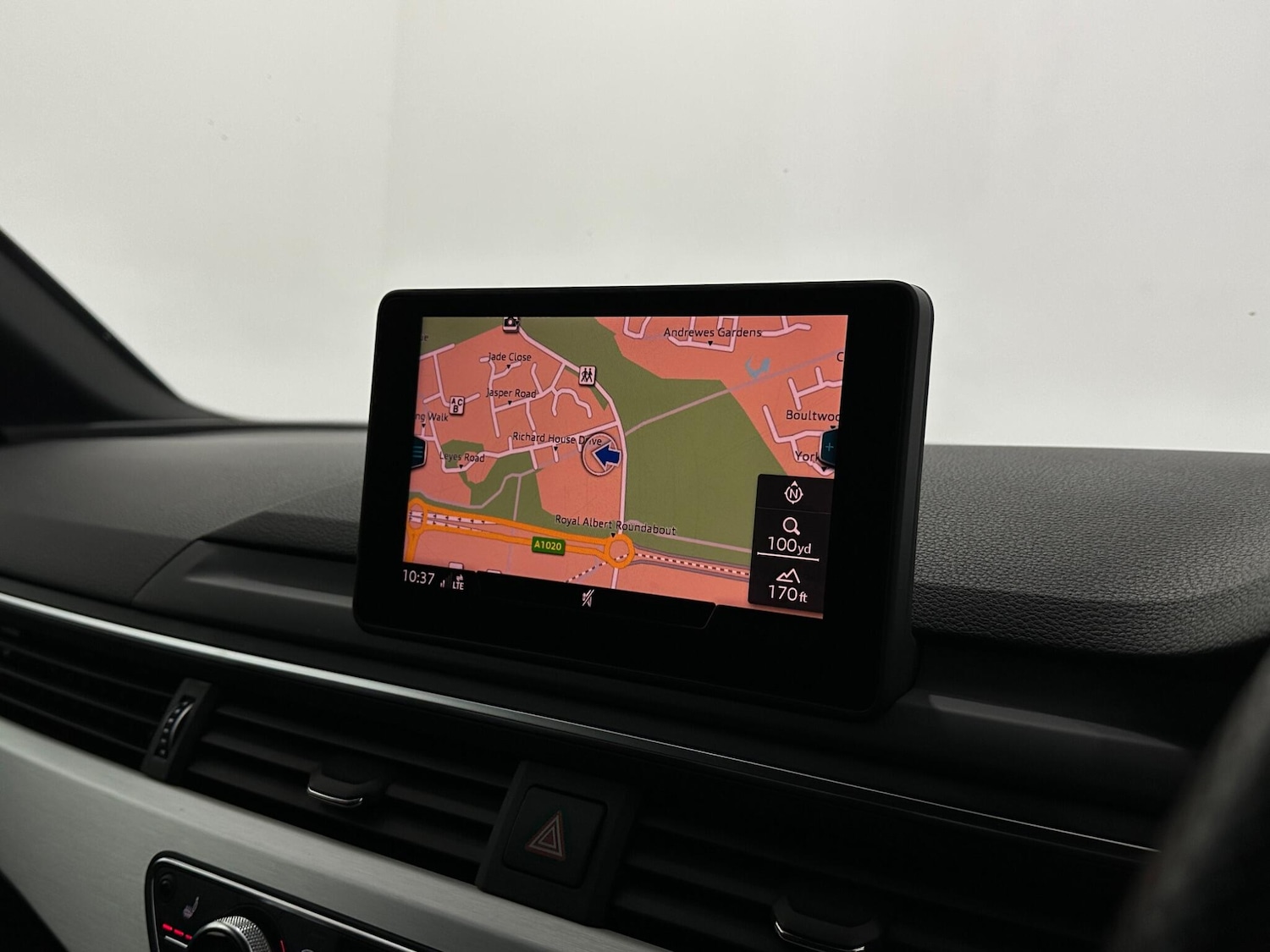 Used Audi A4 2019 for sale - 77290929: Photo 22