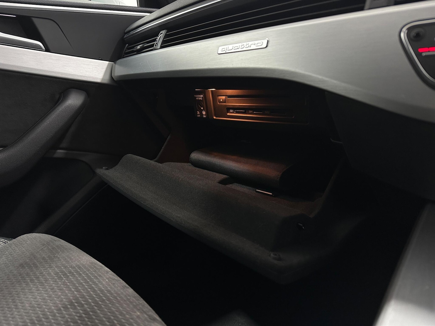 Used Audi A4 2019 for sale - 77290929: Photo 27