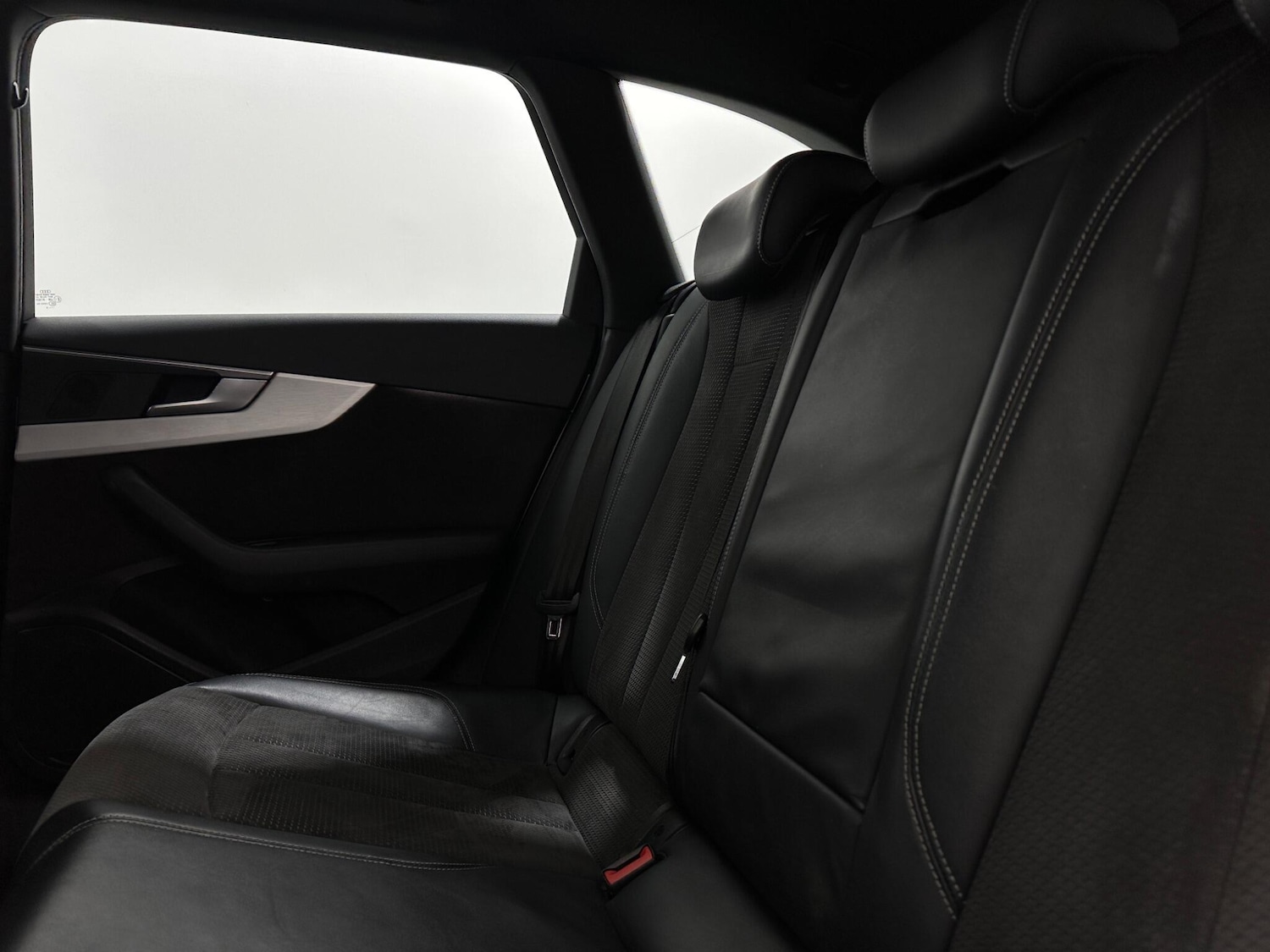 Used Audi A4 2019 for sale - 77290929: Photo 39