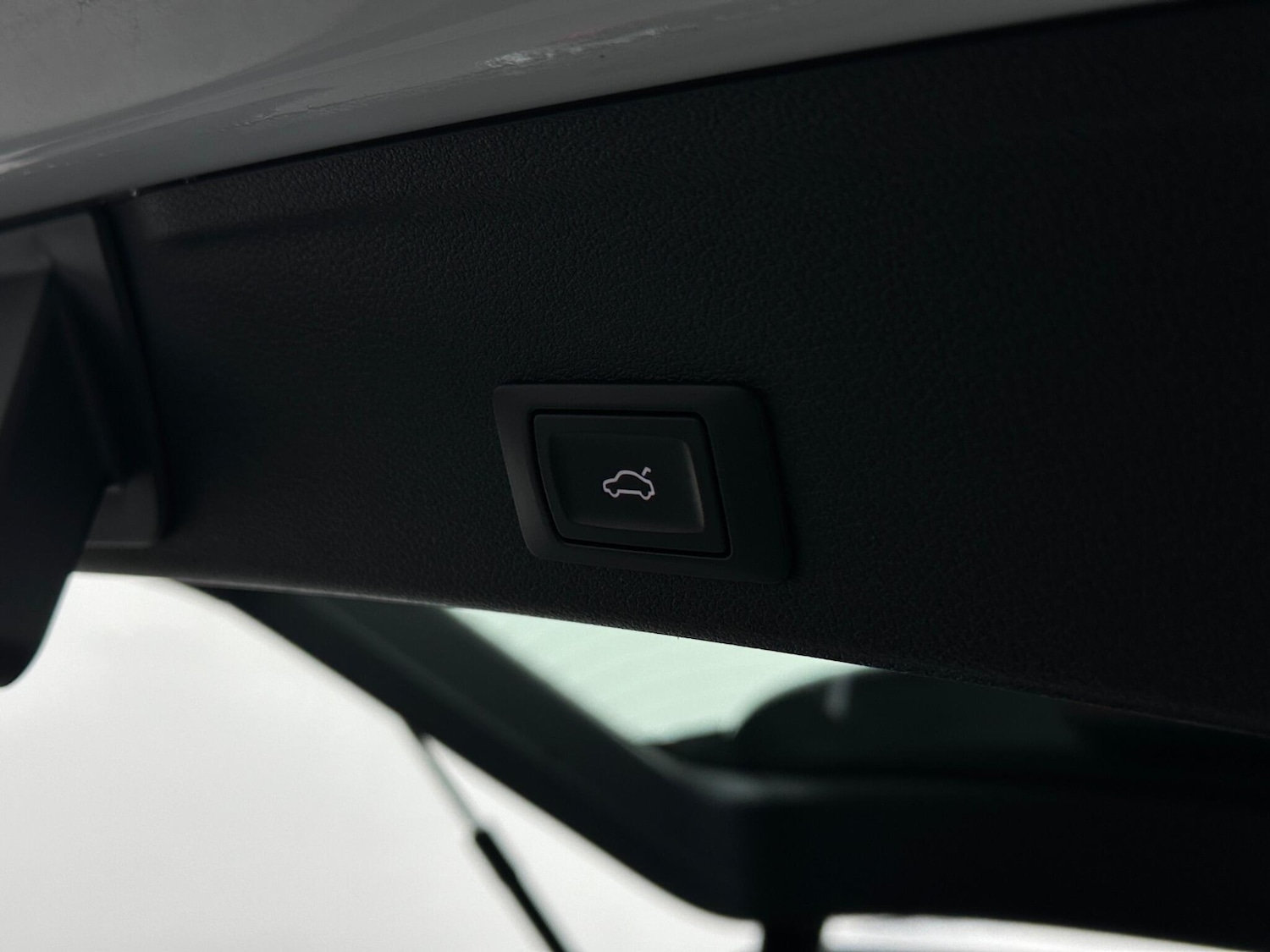 Used Audi A4 2019 for sale - 77290929: Photo 48