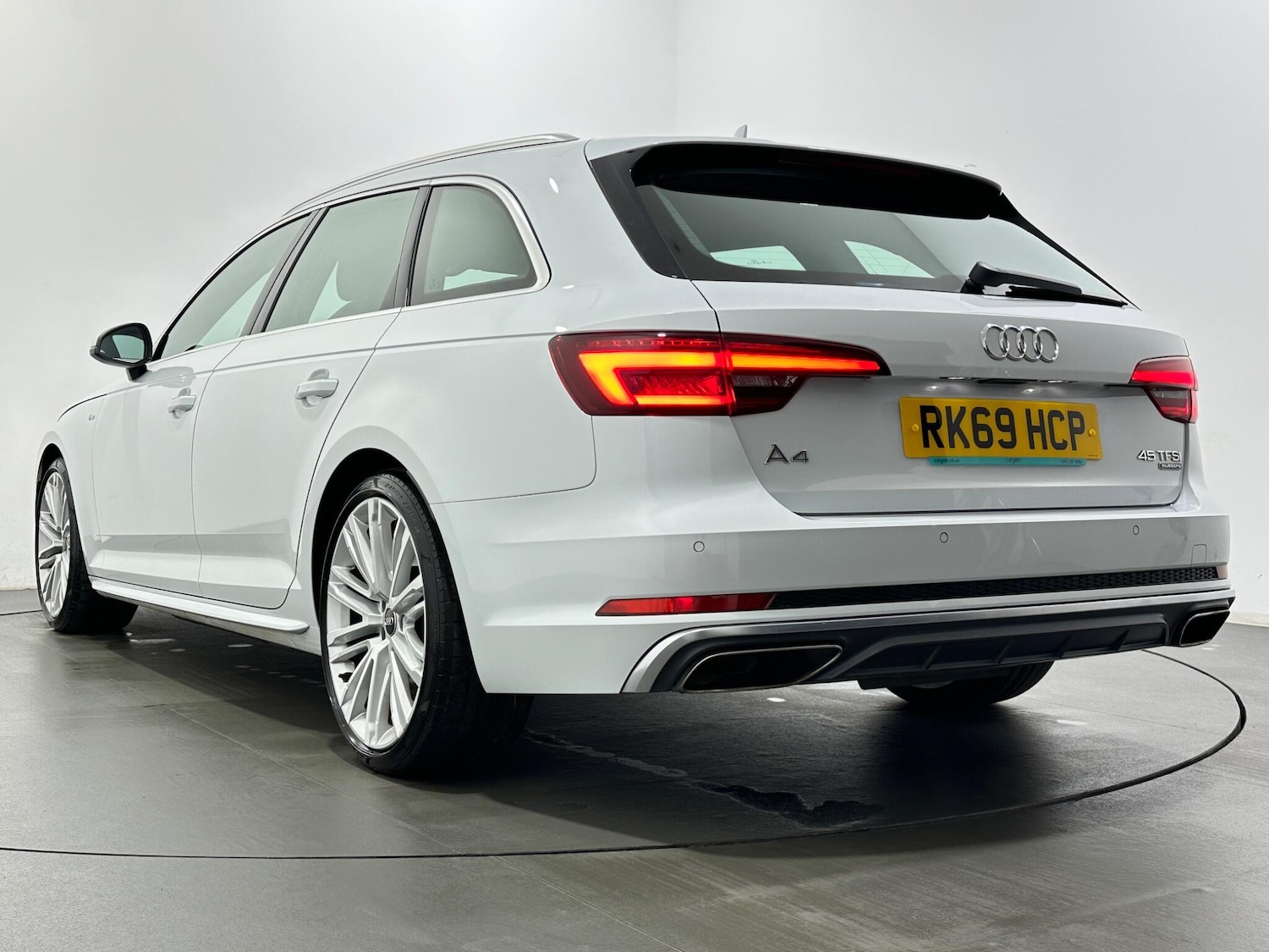 Used Audi A4 2019 for sale - 77290929: Photo 49