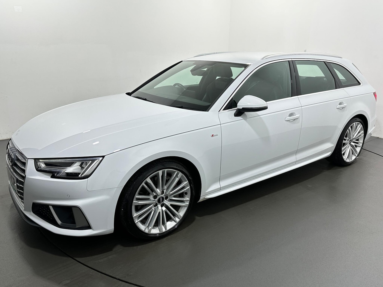 Used Audi A4 2019 for sale - 77290929: Photo 54