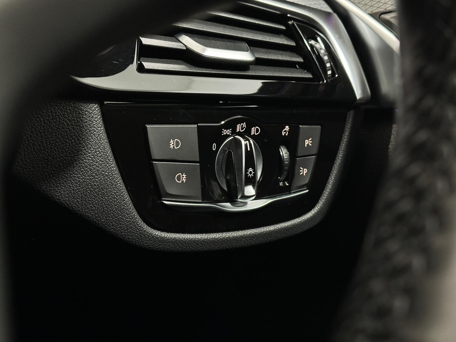 Used BMW 5 Series for sale - 77696472: Photo 17