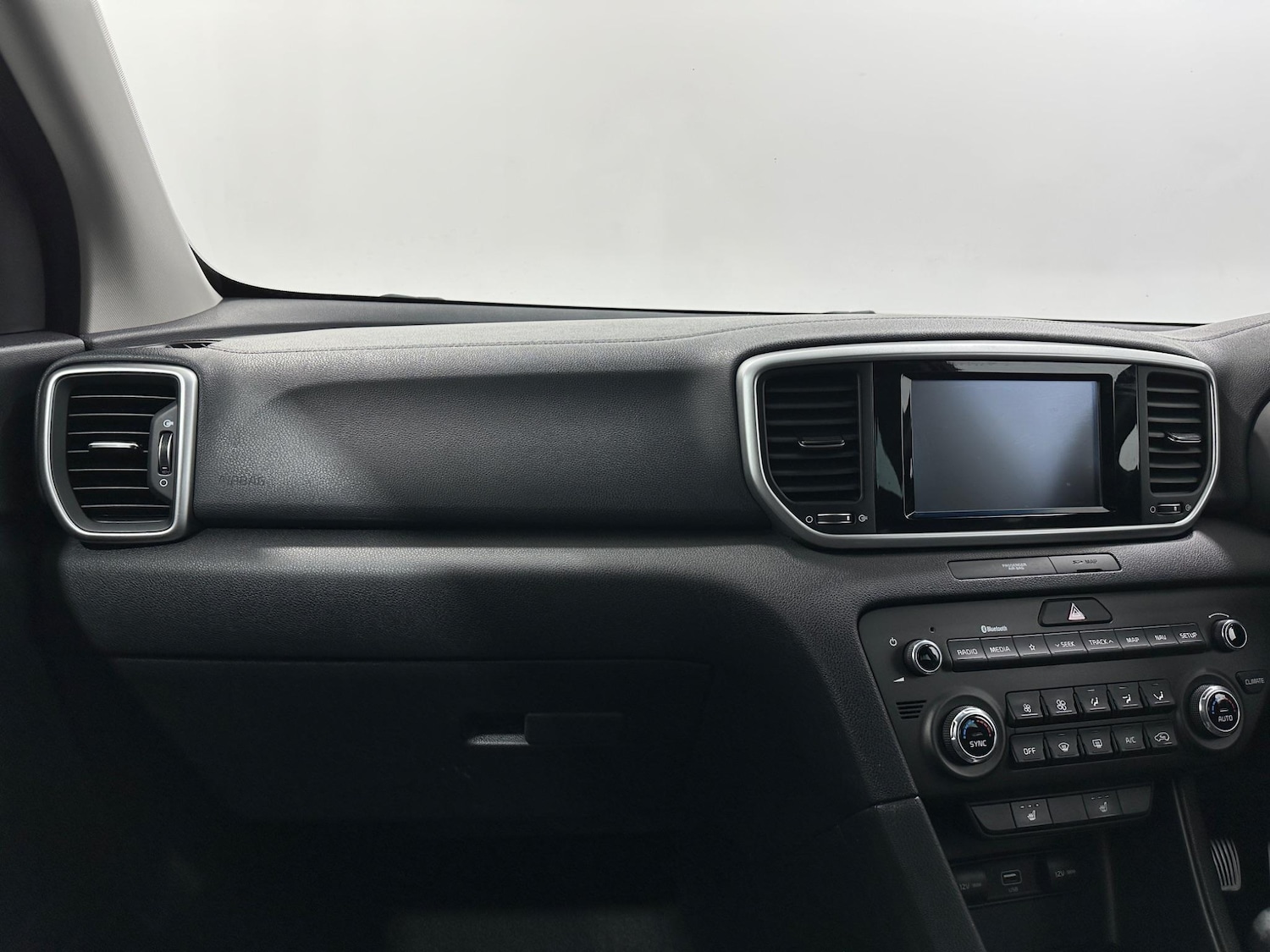 Used Kia Sportage 2018 for sale - 76878467: Photo 28