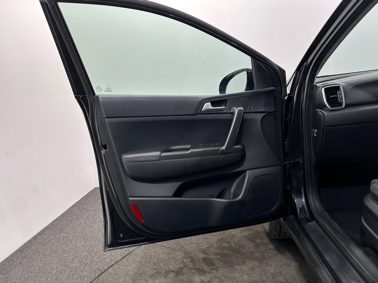 Used Kia Sportage 2018 for sale - 76878467: Photo 35