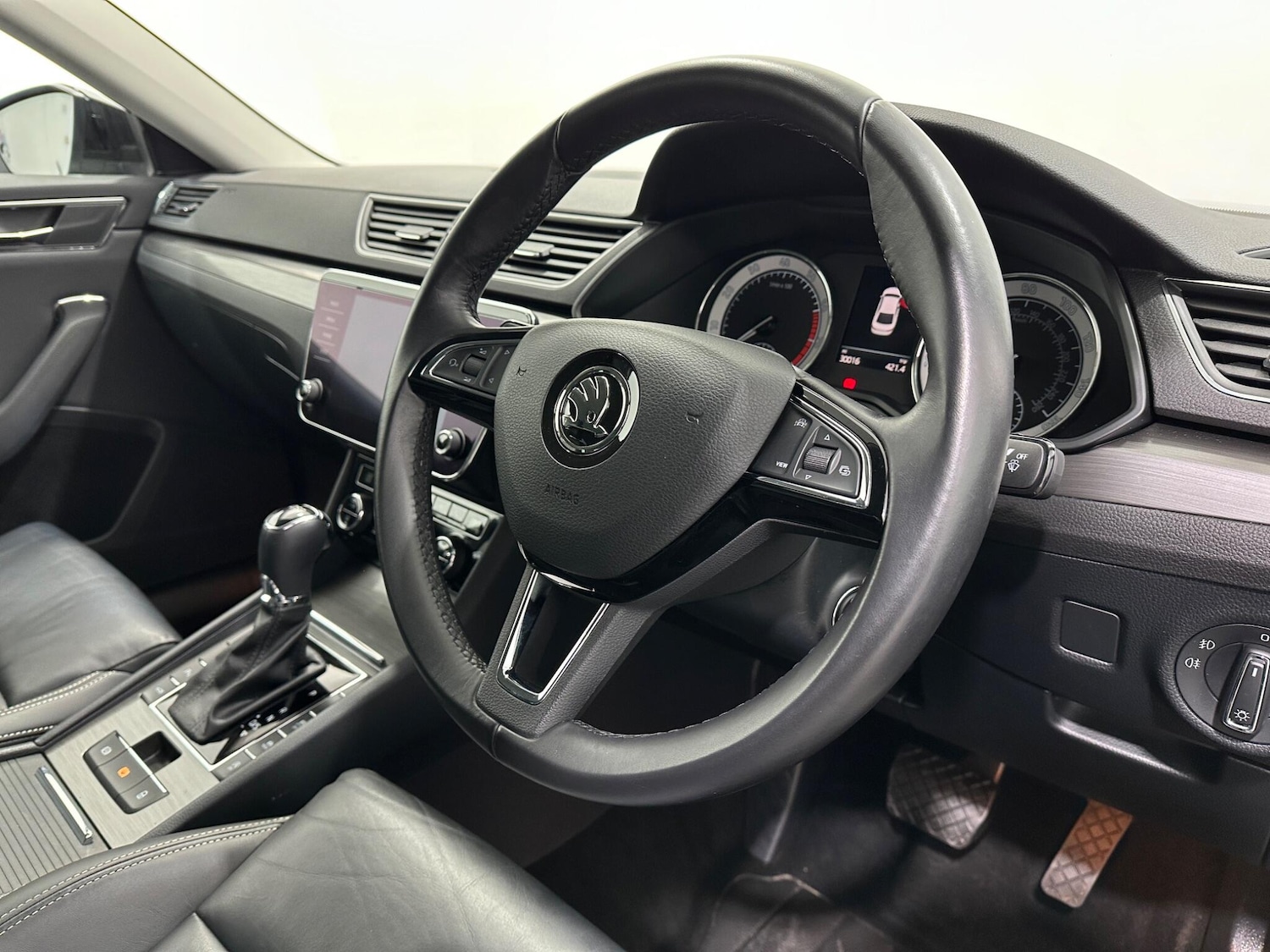 Used Skoda Superb 2019 for sale - 77053955: Photo 10