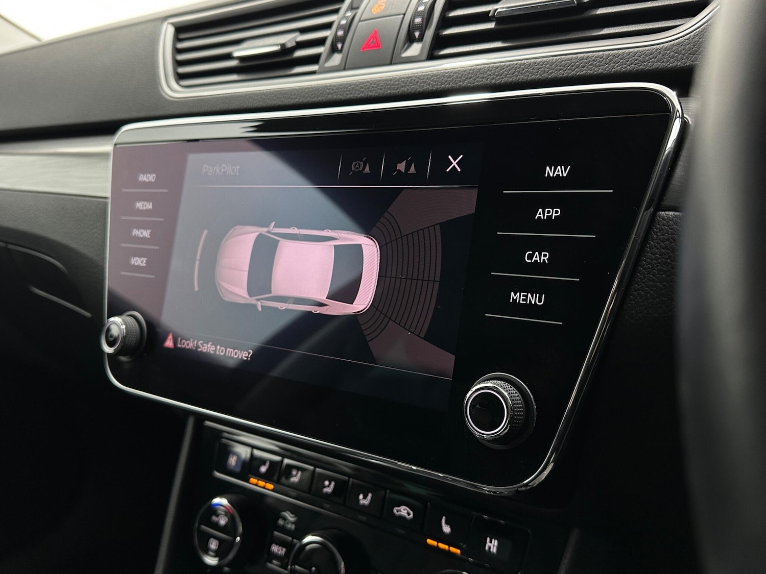 Used Skoda Superb 2019 for sale - 77053955: Photo 22