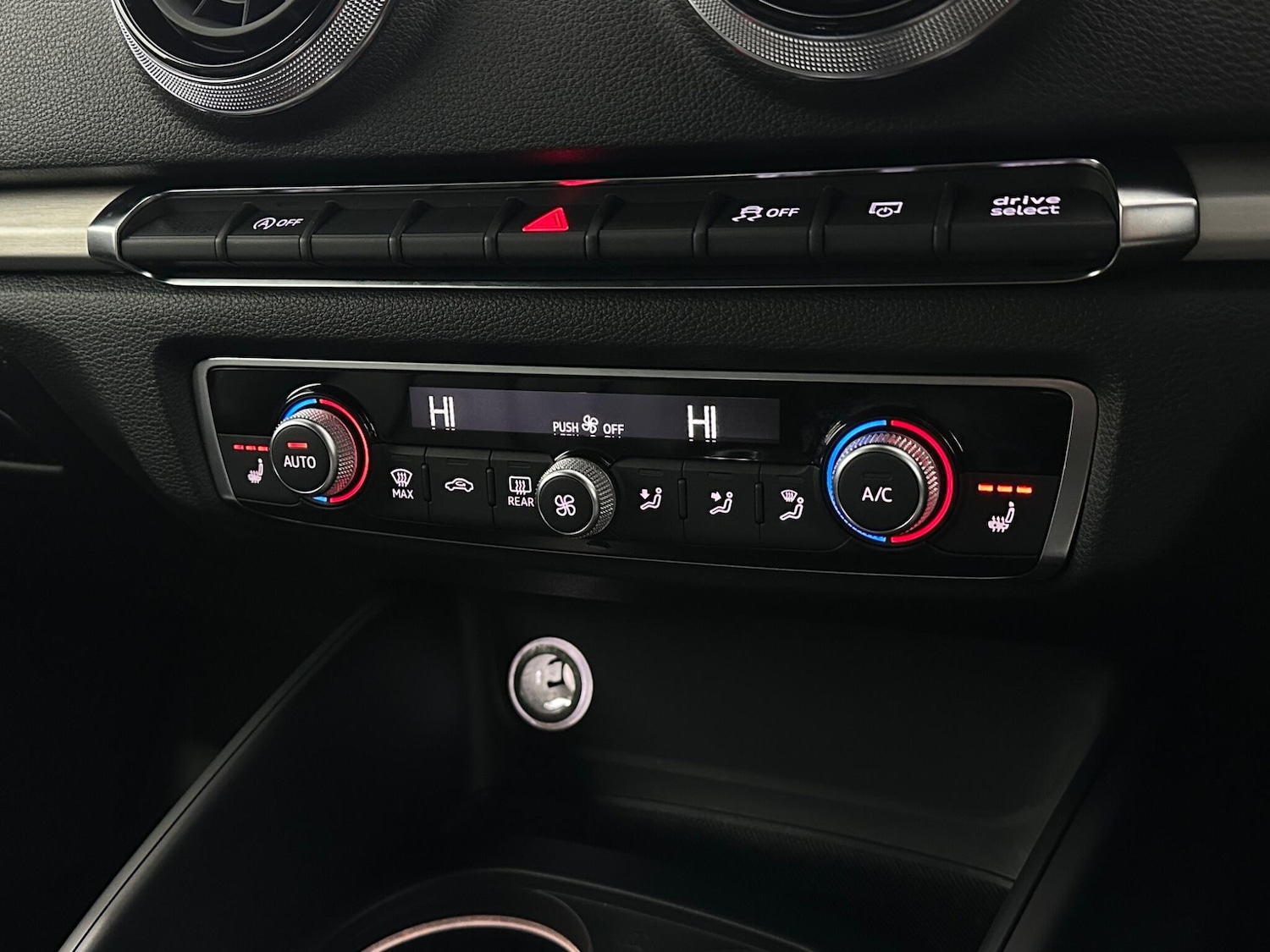 Used Audi A3 2018 for sale - 77040189: Photo 22