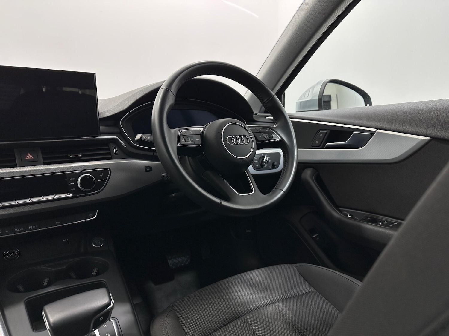 Used Audi A4 2020 for sale - 76878854: Photo 11