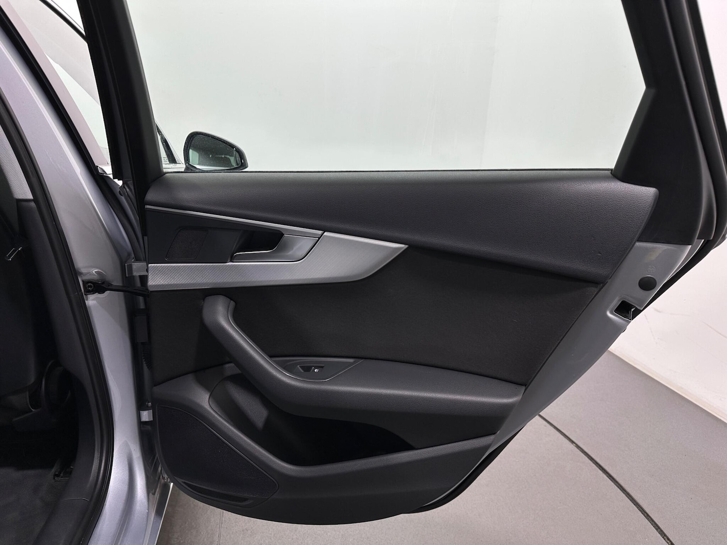 Used Audi A4 2020 for sale - 76878854: Photo 42