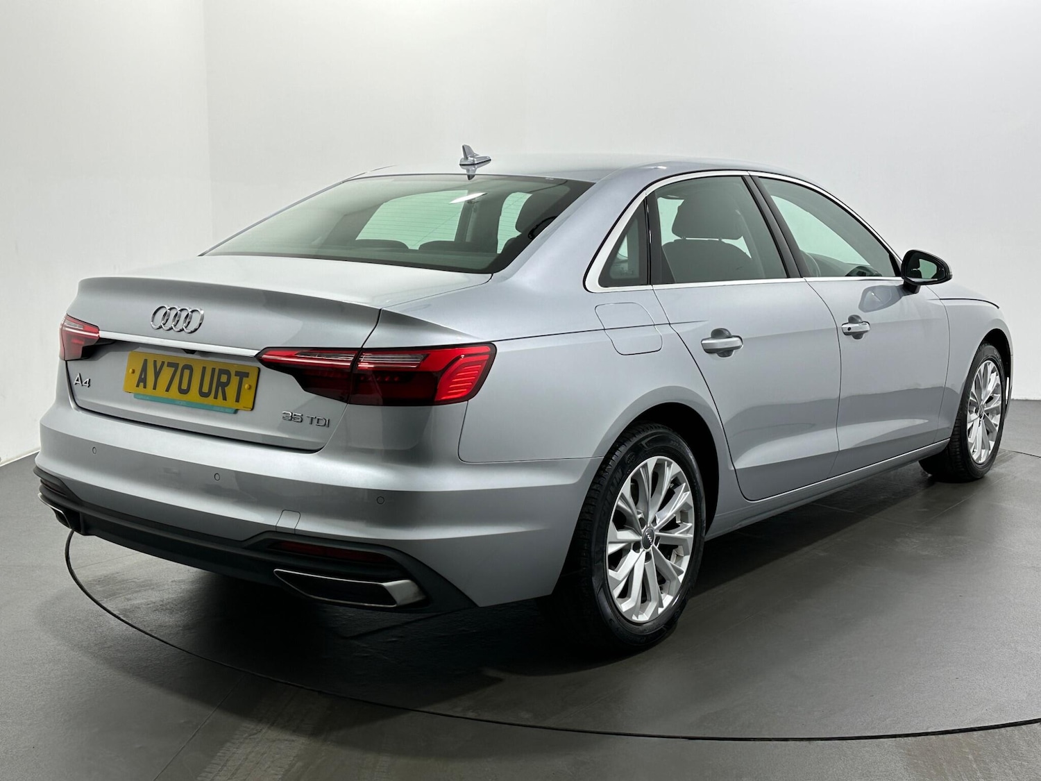Used Audi A4 2020 for sale - 76878854: Photo 8