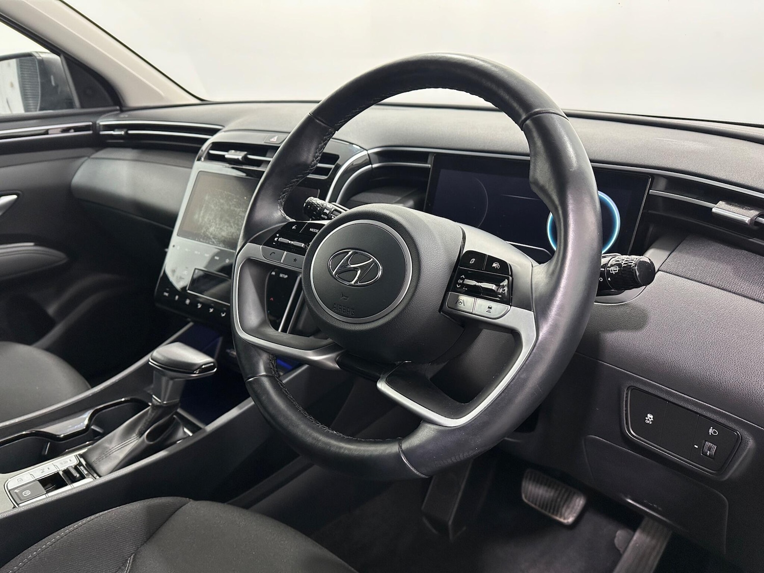 Used Hyundai TUCSON for sale - 77564924: Photo 11