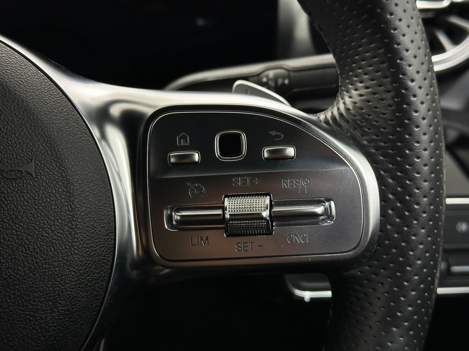 Used Mercedes-Benz CLA 2022 for sale - 77330438: Photo 16