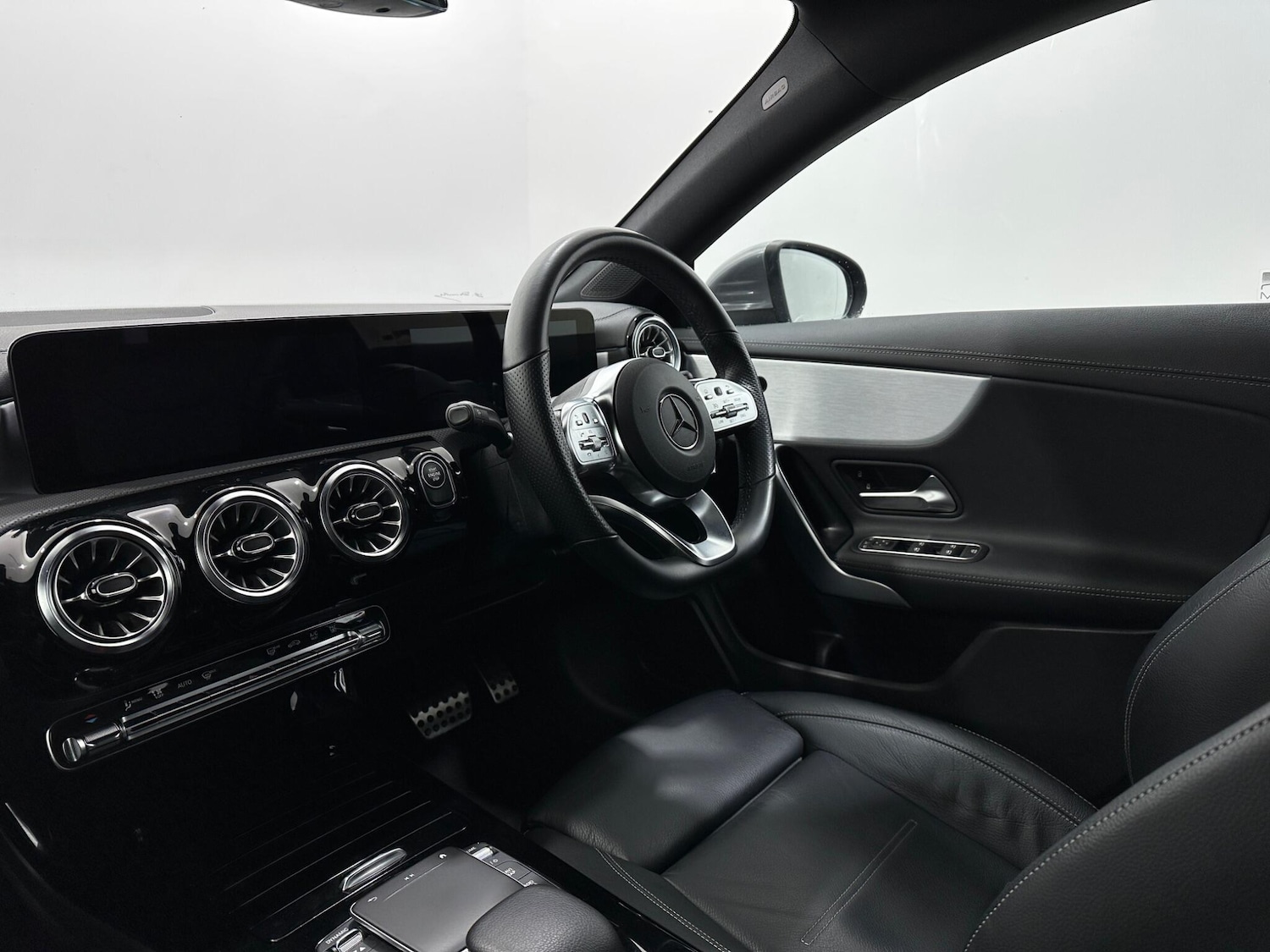 Used Mercedes-Benz CLA 2022 for sale - 77330438: Photo 33