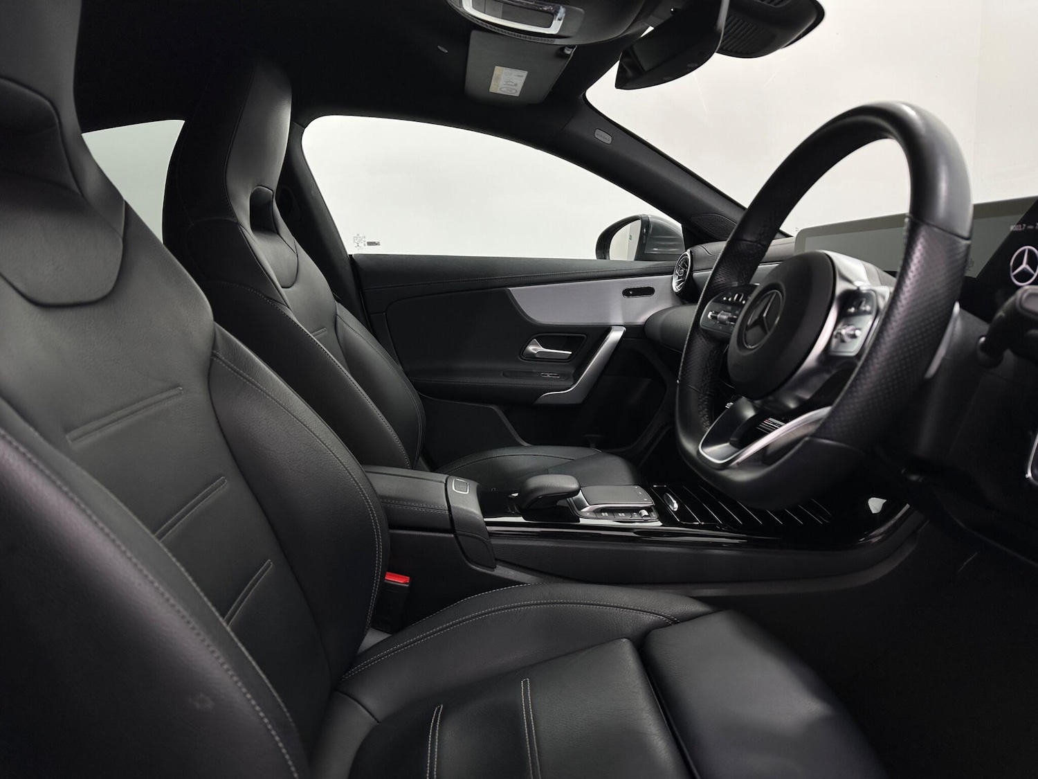 Used Mercedes-Benz CLA 2022 for sale - 77330438: Photo 34