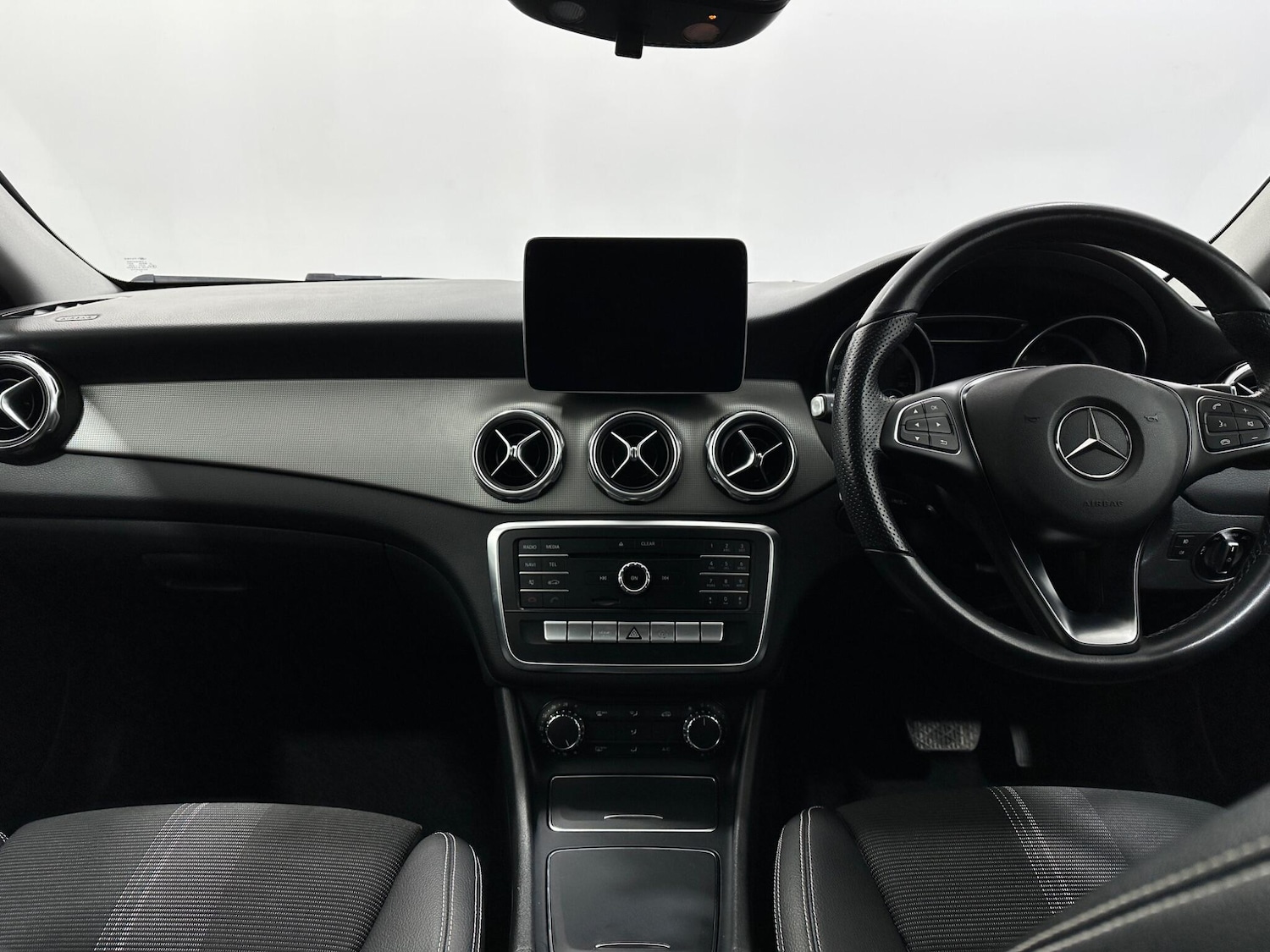 Used Mercedes-Benz GLA 2020 for sale - 77598604: Photo 20