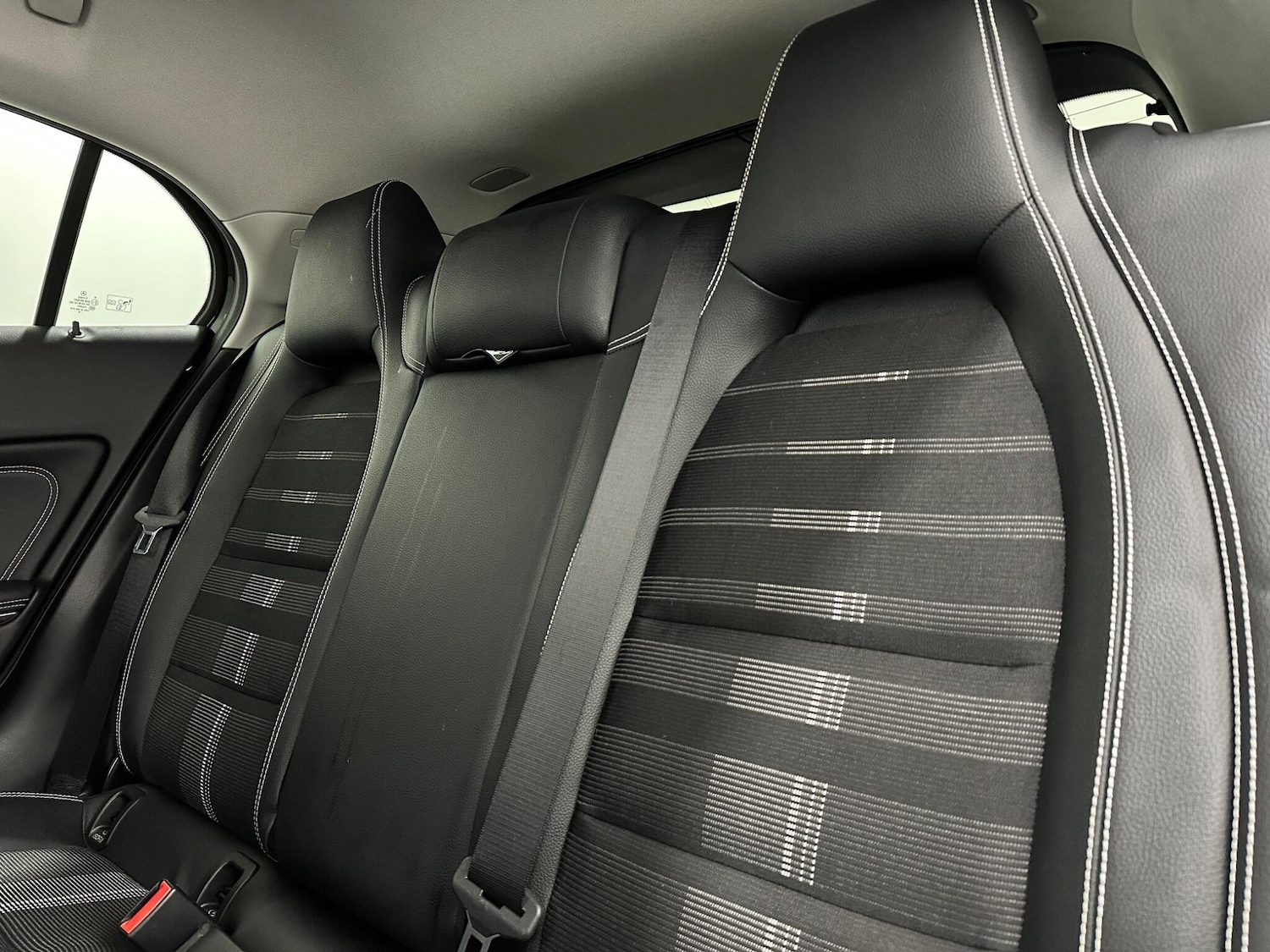 Used Mercedes-Benz GLA 2020 for sale - 77598604: Photo 39