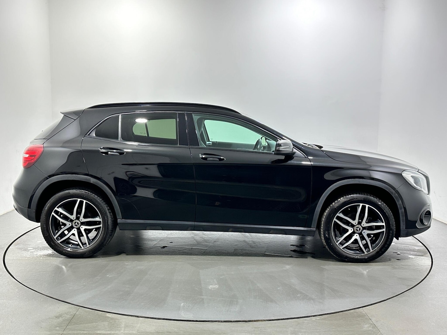 Used Mercedes-Benz GLA 2020 for sale - 77598604: Photo 9