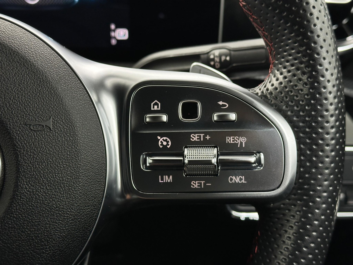 Used Mercedes-Benz A-Class 2019 for sale - 77625443: Photo 16