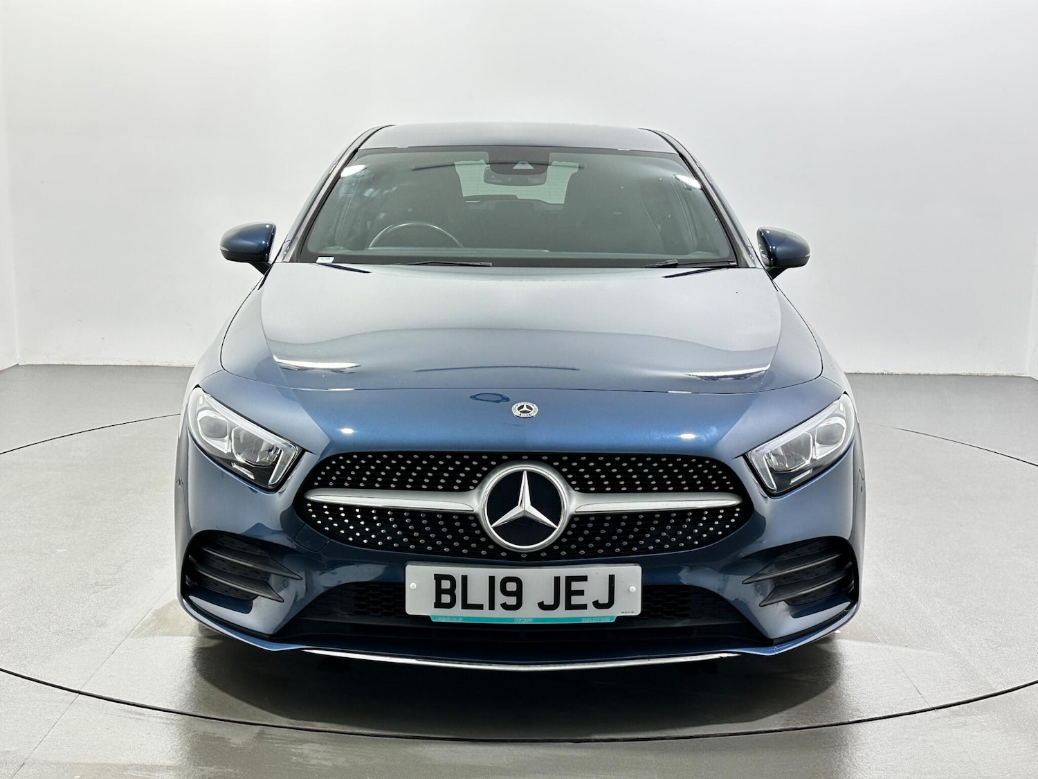 Used Mercedes-Benz A-Class 2019 for sale - 77625443: Photo 3