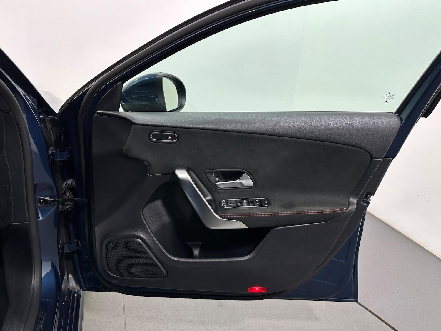 Used Mercedes-Benz A-Class 2019 for sale - 77625443: Photo 35